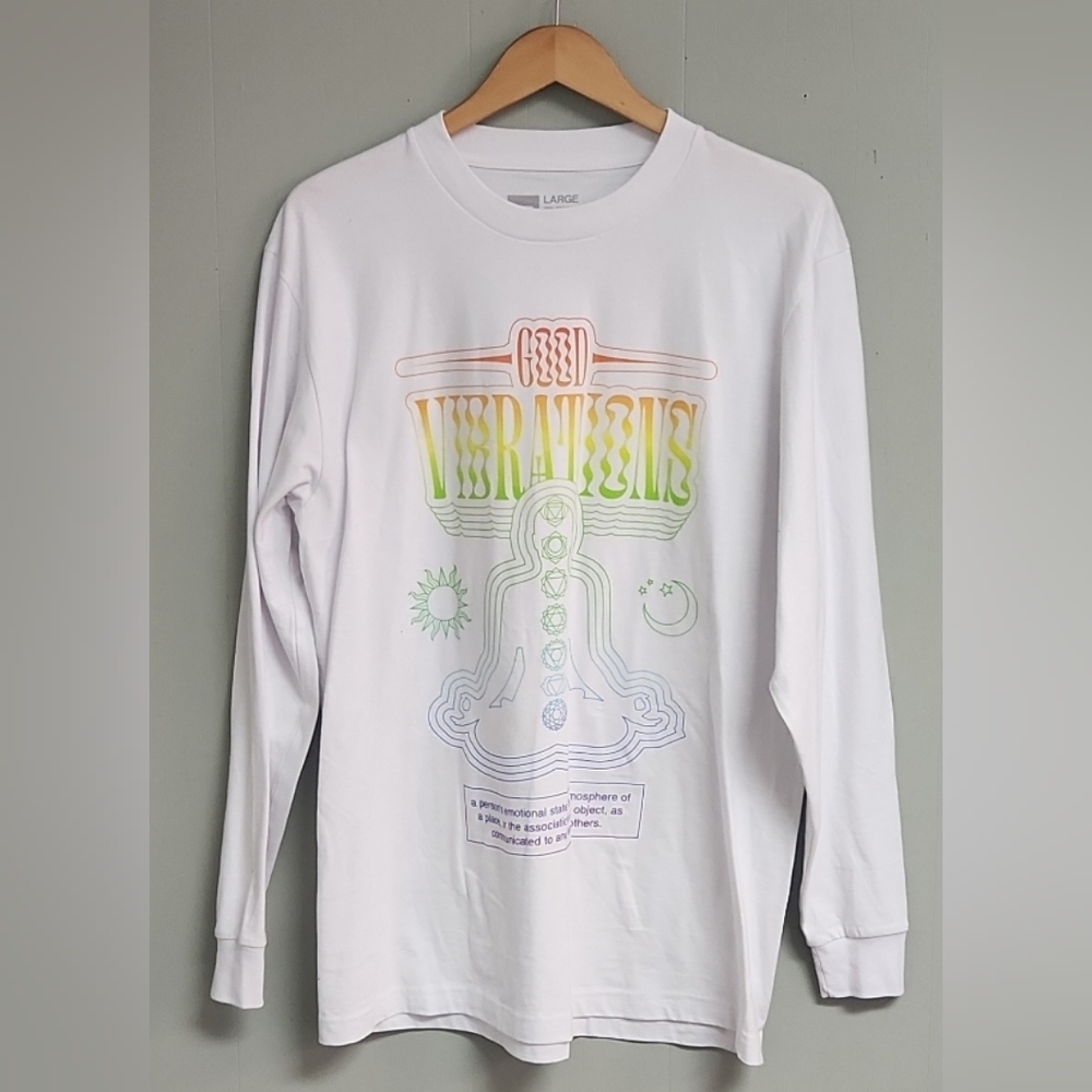 YR printed white tee.  Good Vibes Size Large.  NWOT